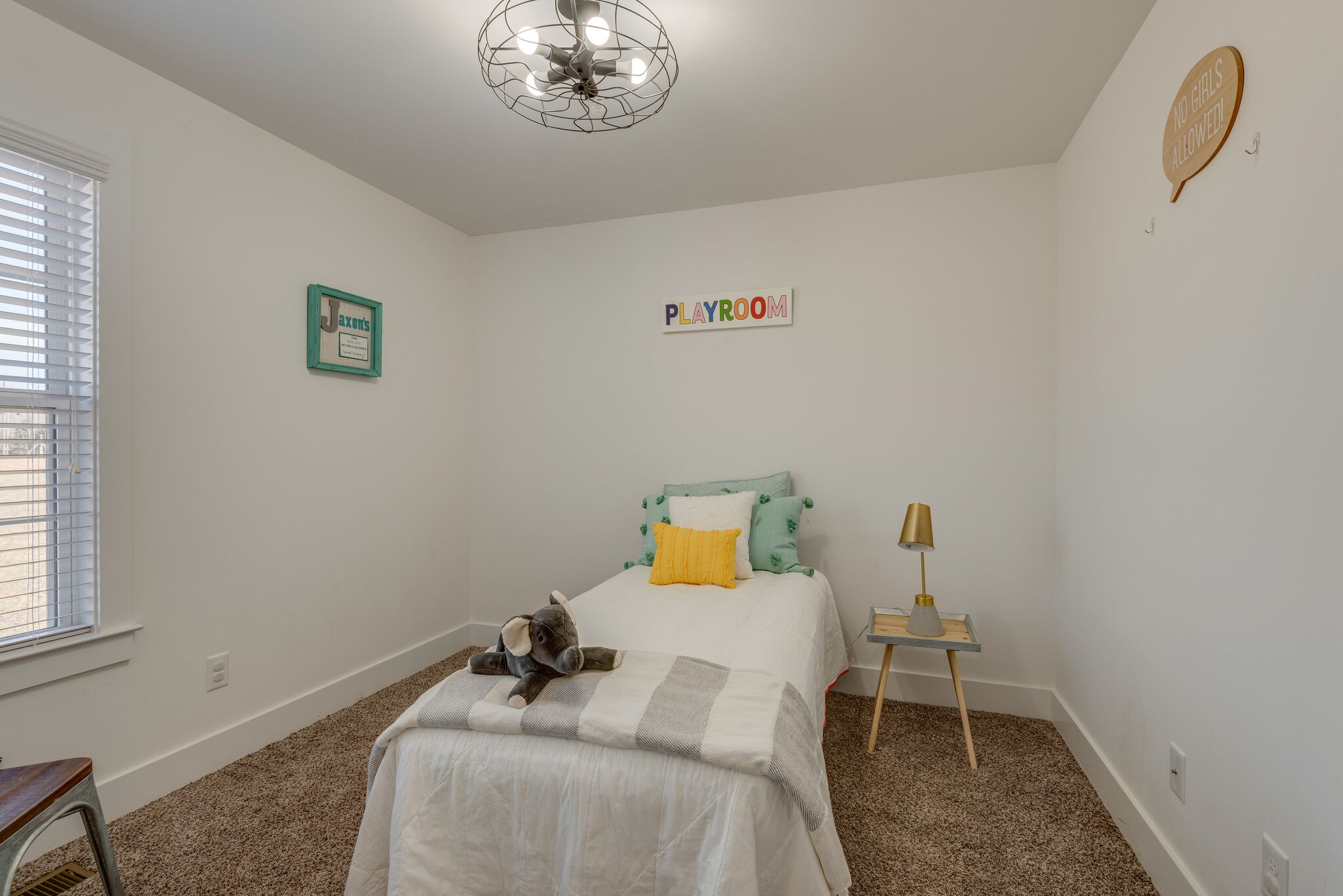 881 Hooper Road Charlotte, TN 37036 - Photo 22 of 29 Gallery Image 22