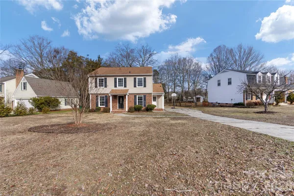 $499,900 | 2240 Lawton Bluff Road, Charlotte, NC 28226