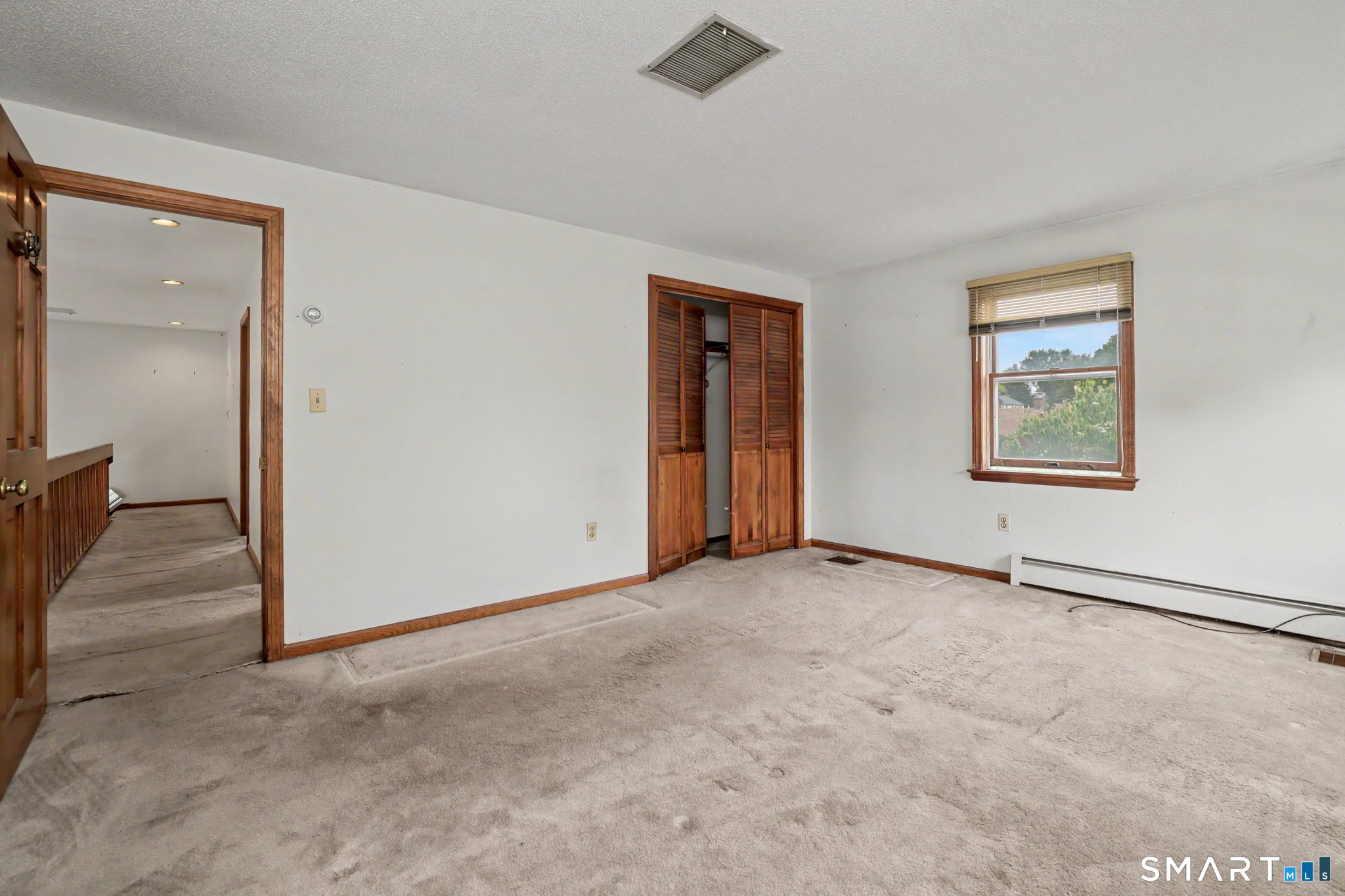 111 Daisy Circle Bristol, CT 06010 - Photo 17 of 40