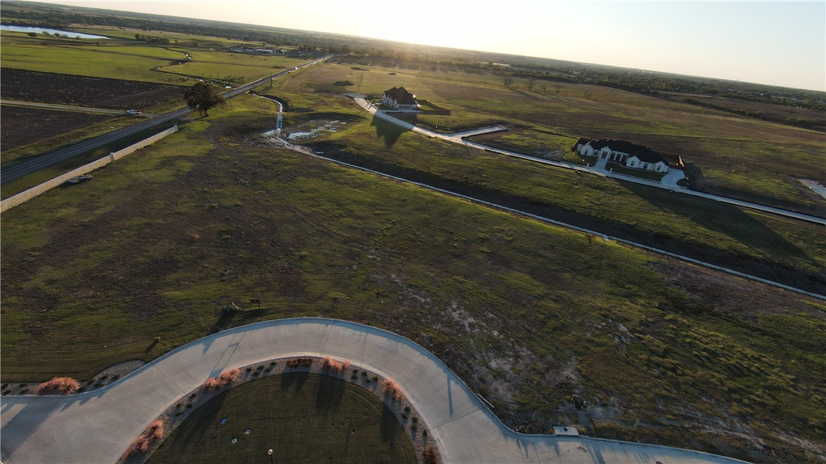 129 Sunflower Street Lorena, TX 76655 - Photo 18 of 43