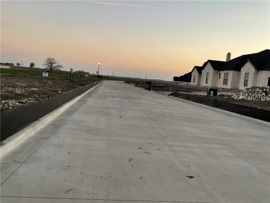 129 Sunflower Street Lorena, TX 76655 - Photo 3 of 43