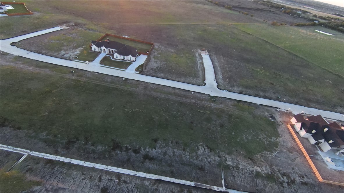 129 Sunflower Street Lorena, TX 76655 - Photo 40 of 43