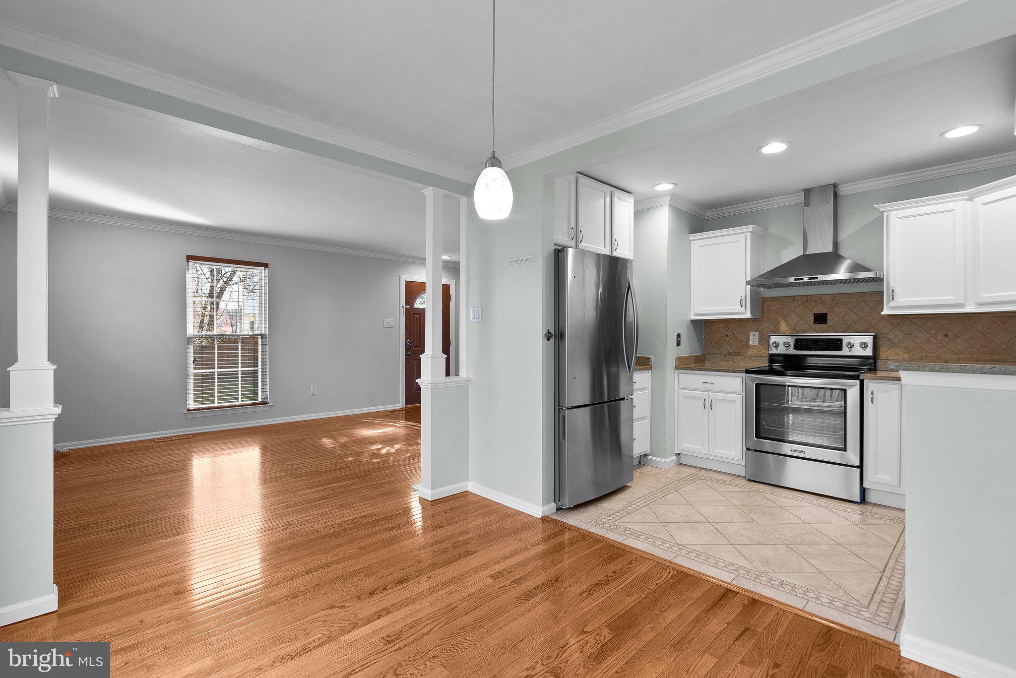 21 Valleyfield Court Silver Spring, MD 20906 - Photo 11 of 34