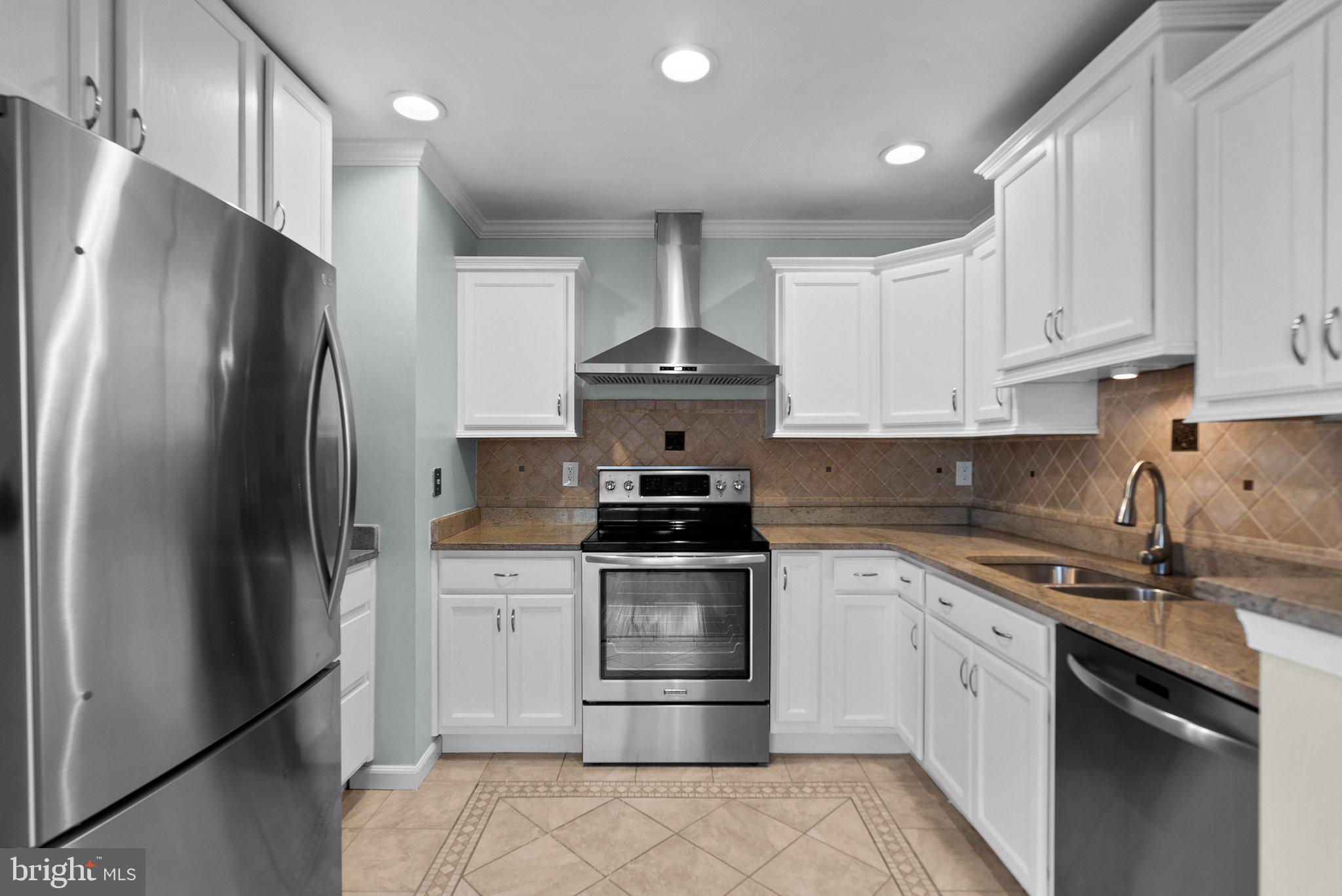 21 Valleyfield Court Silver Spring, MD 20906 - Photo 12 of 34