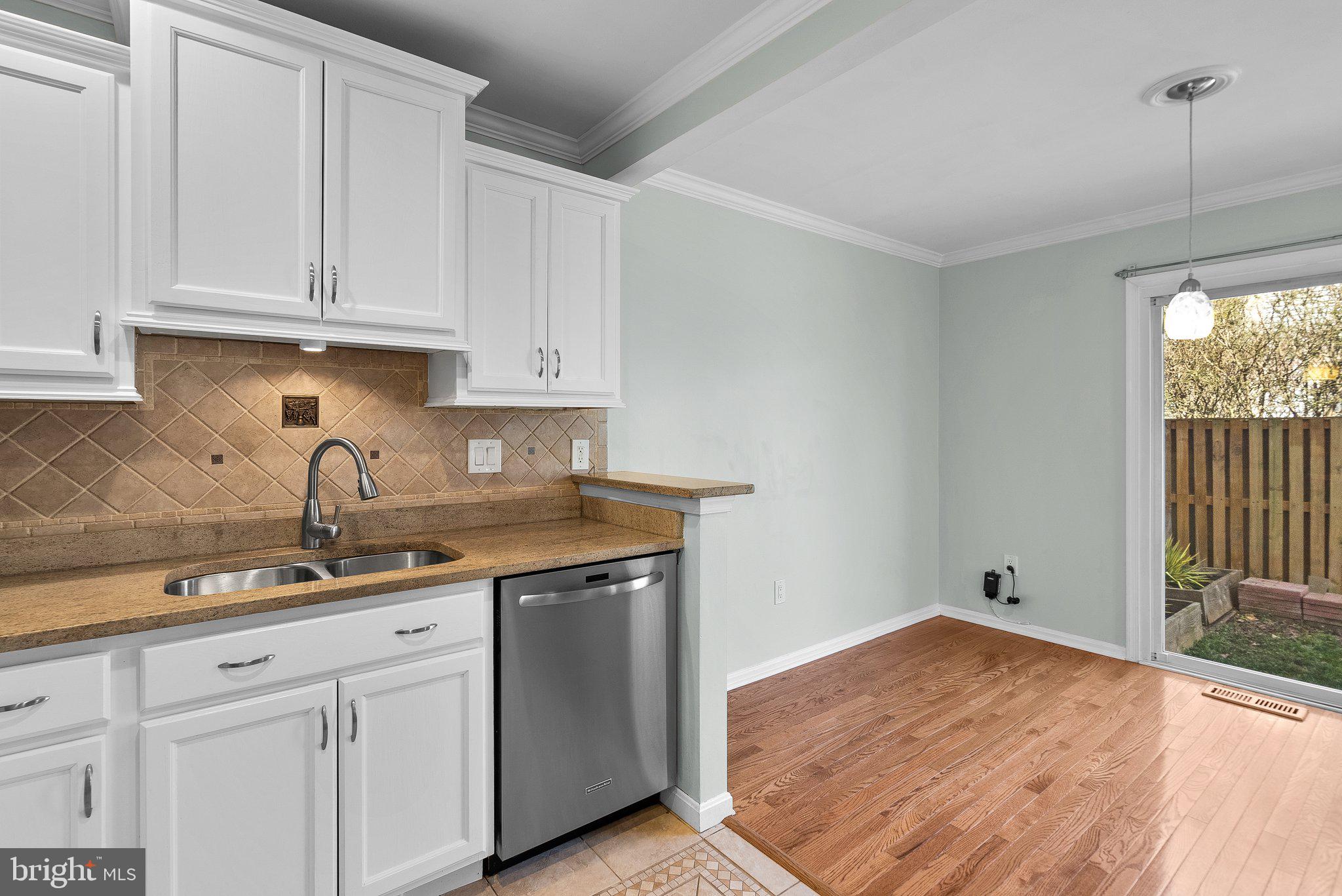 21 Valleyfield Court Silver Spring, MD 20906 - Photo 15 of 34