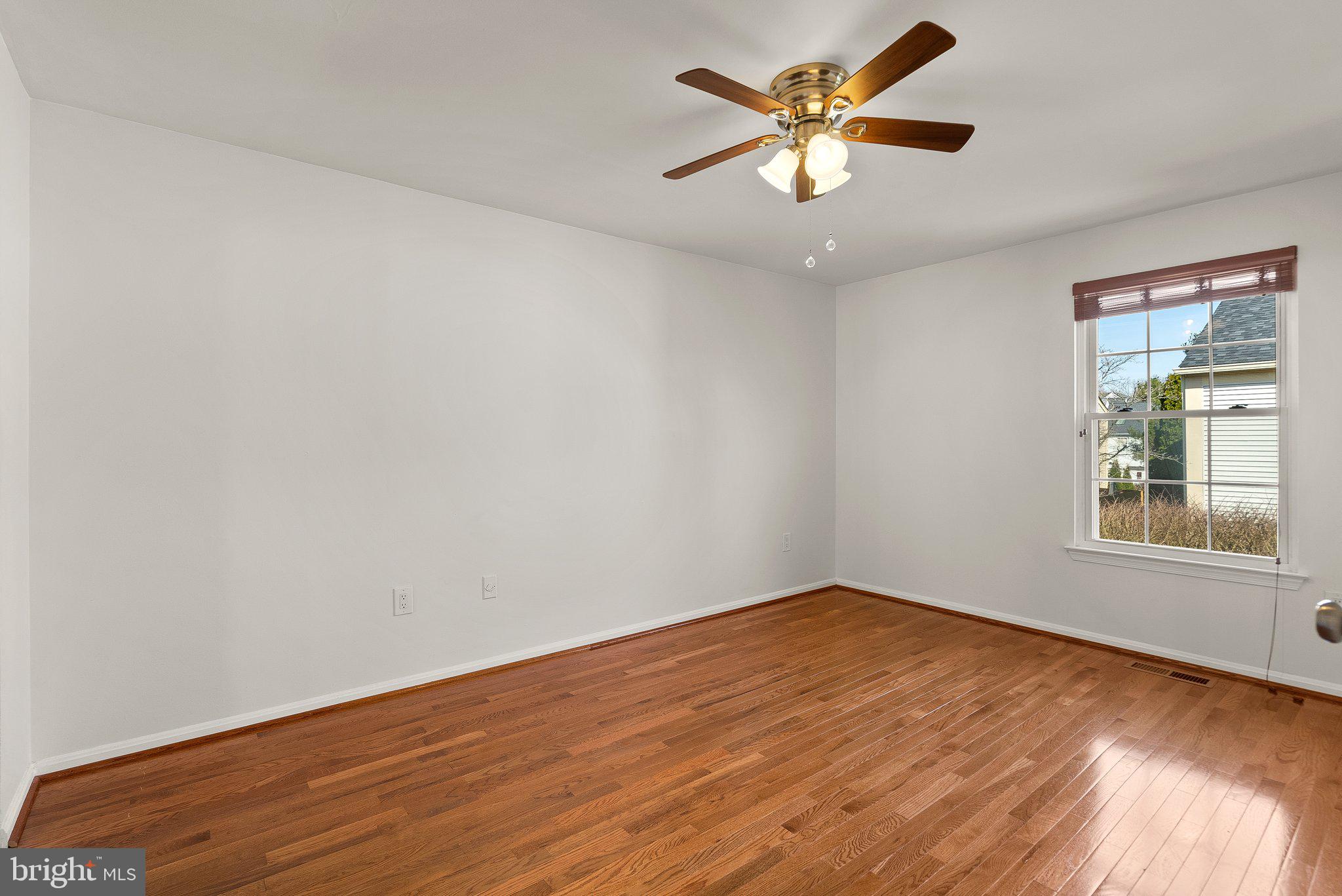 21 Valleyfield Court Silver Spring, MD 20906 - Photo 18 of 34