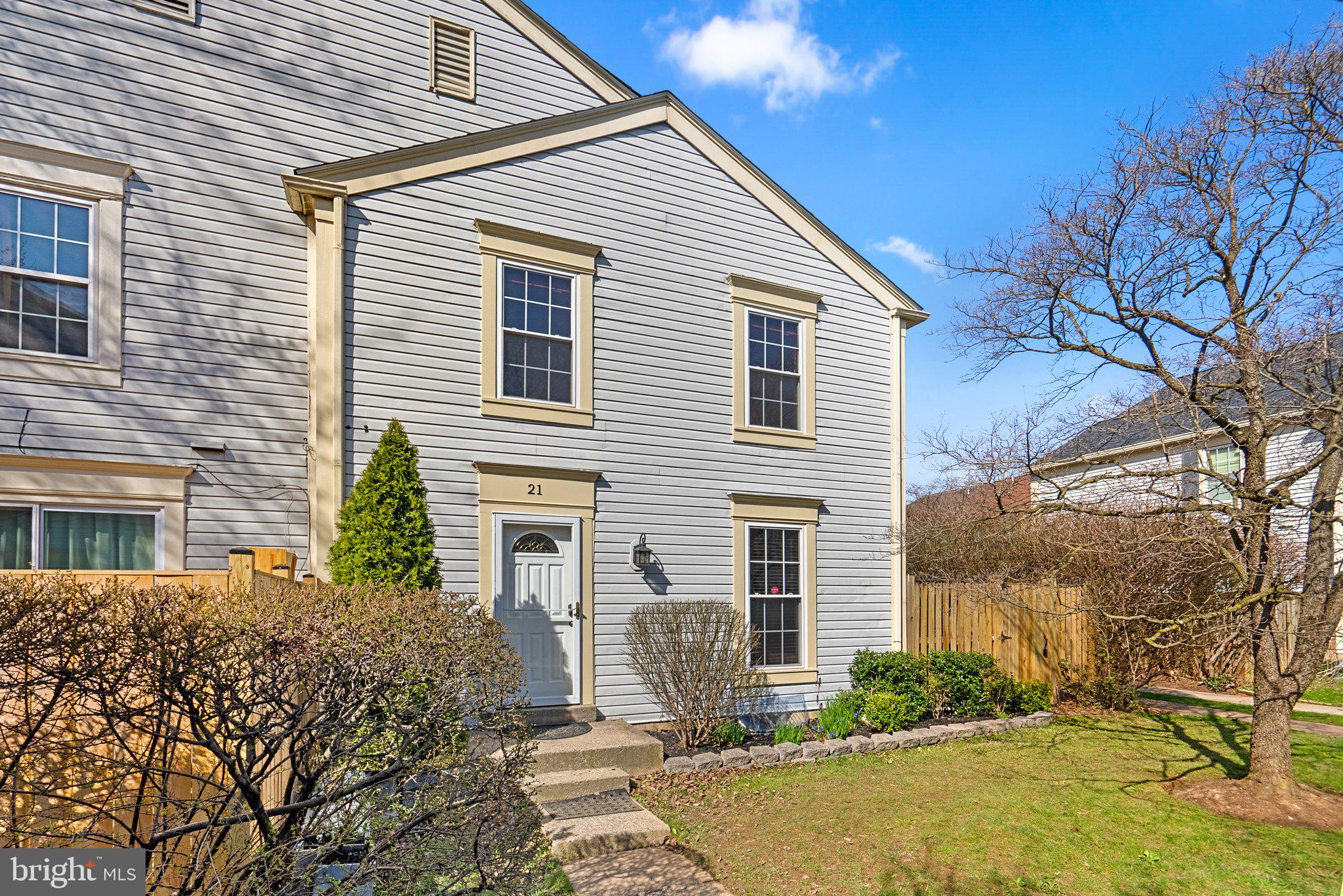 21 Valleyfield Court Silver Spring, MD 20906 - Photo 2 of 34