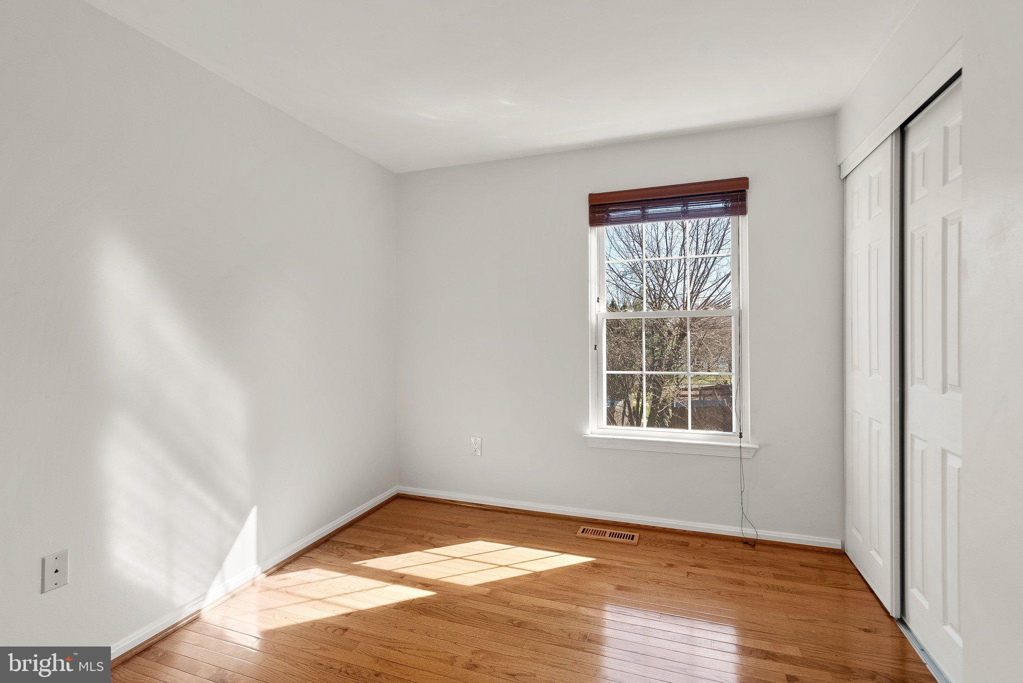 21 Valleyfield Court Silver Spring, MD 20906 - Photo 25 of 34