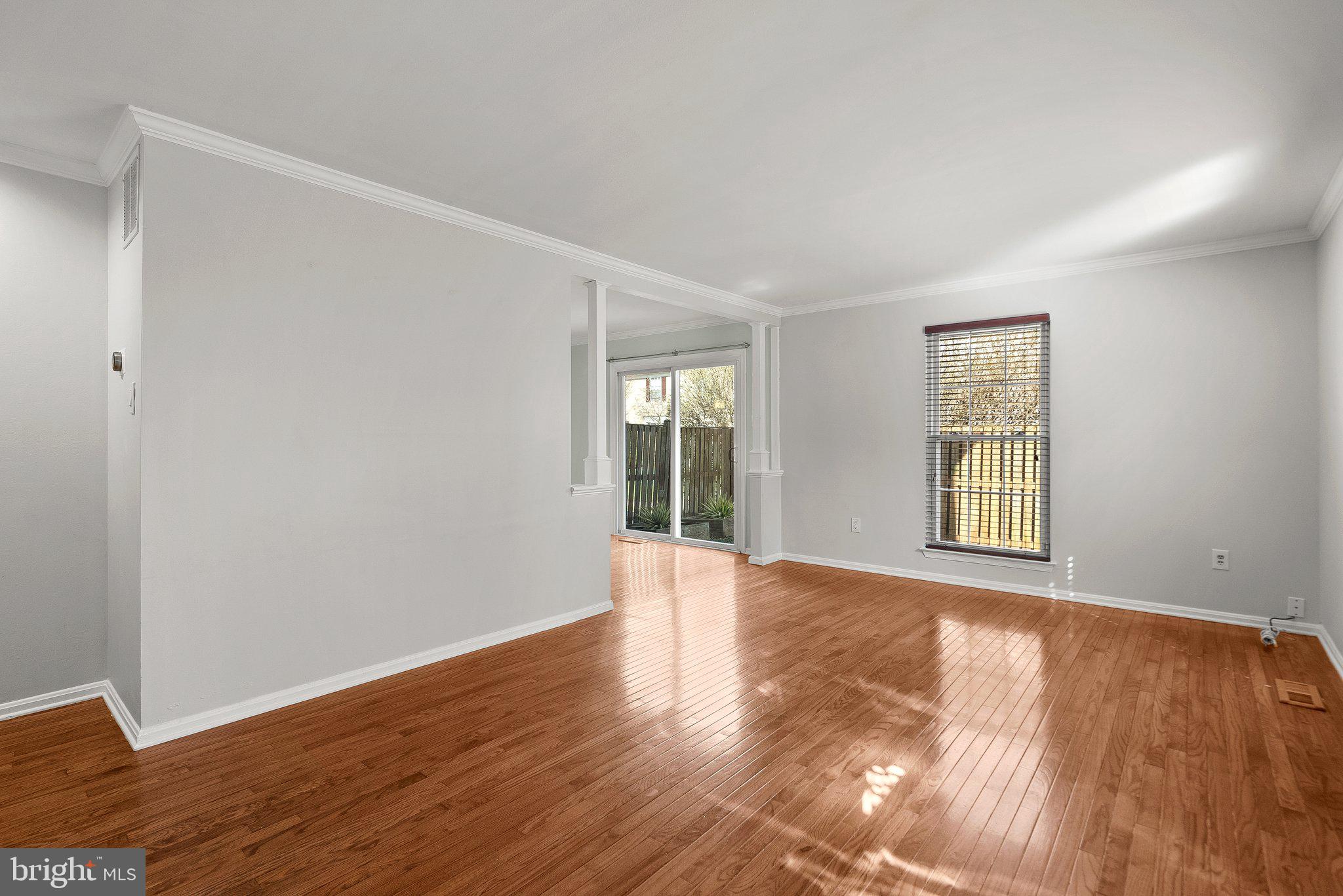 21 Valleyfield Court Silver Spring, MD 20906 - Photo 4 of 34