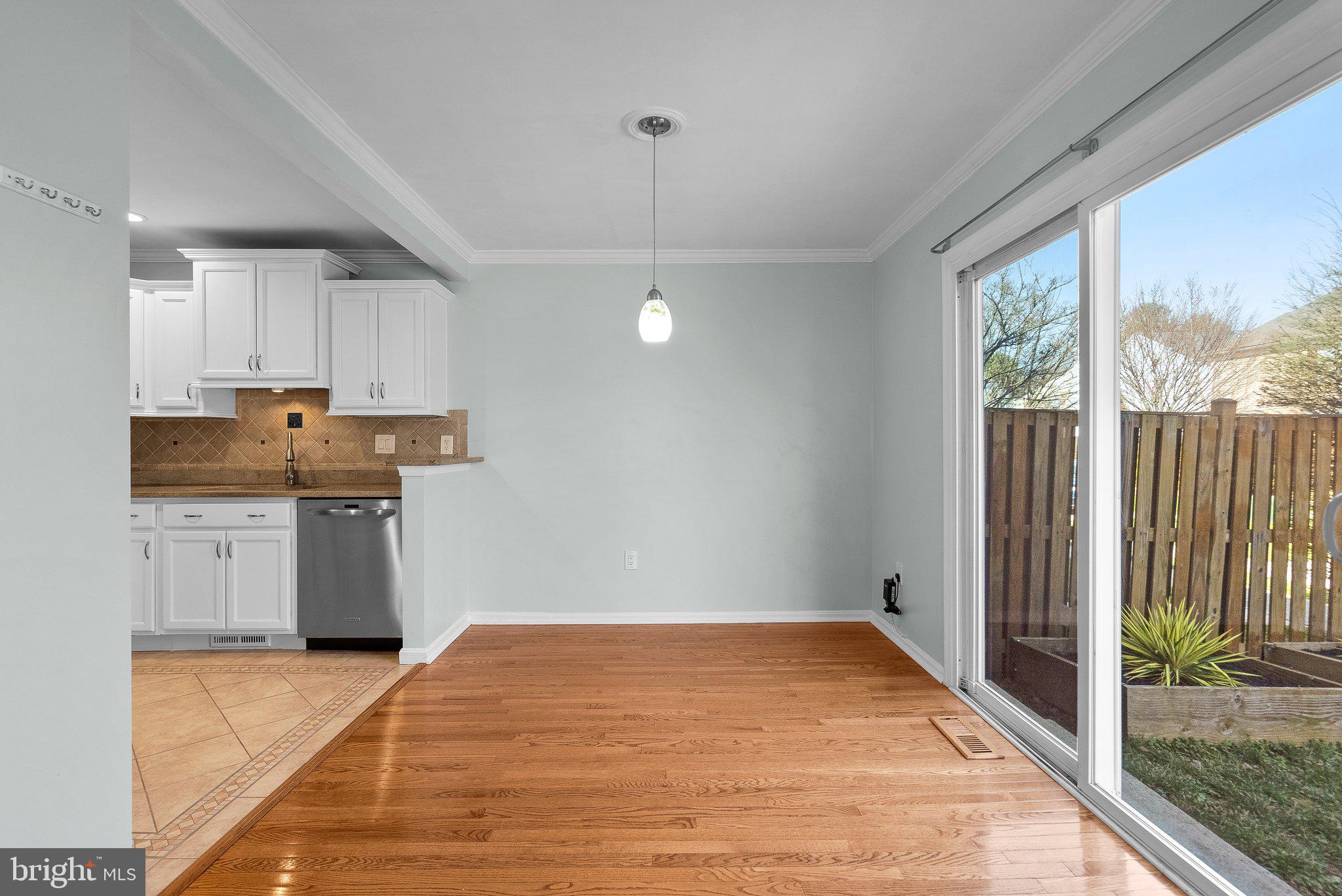 21 Valleyfield Court Silver Spring, MD 20906 - Photo 8 of 34