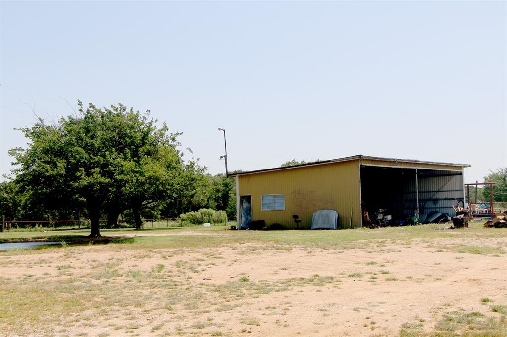 117 County Road 485 Ranger, TX 76470 - Photo 3 of 40