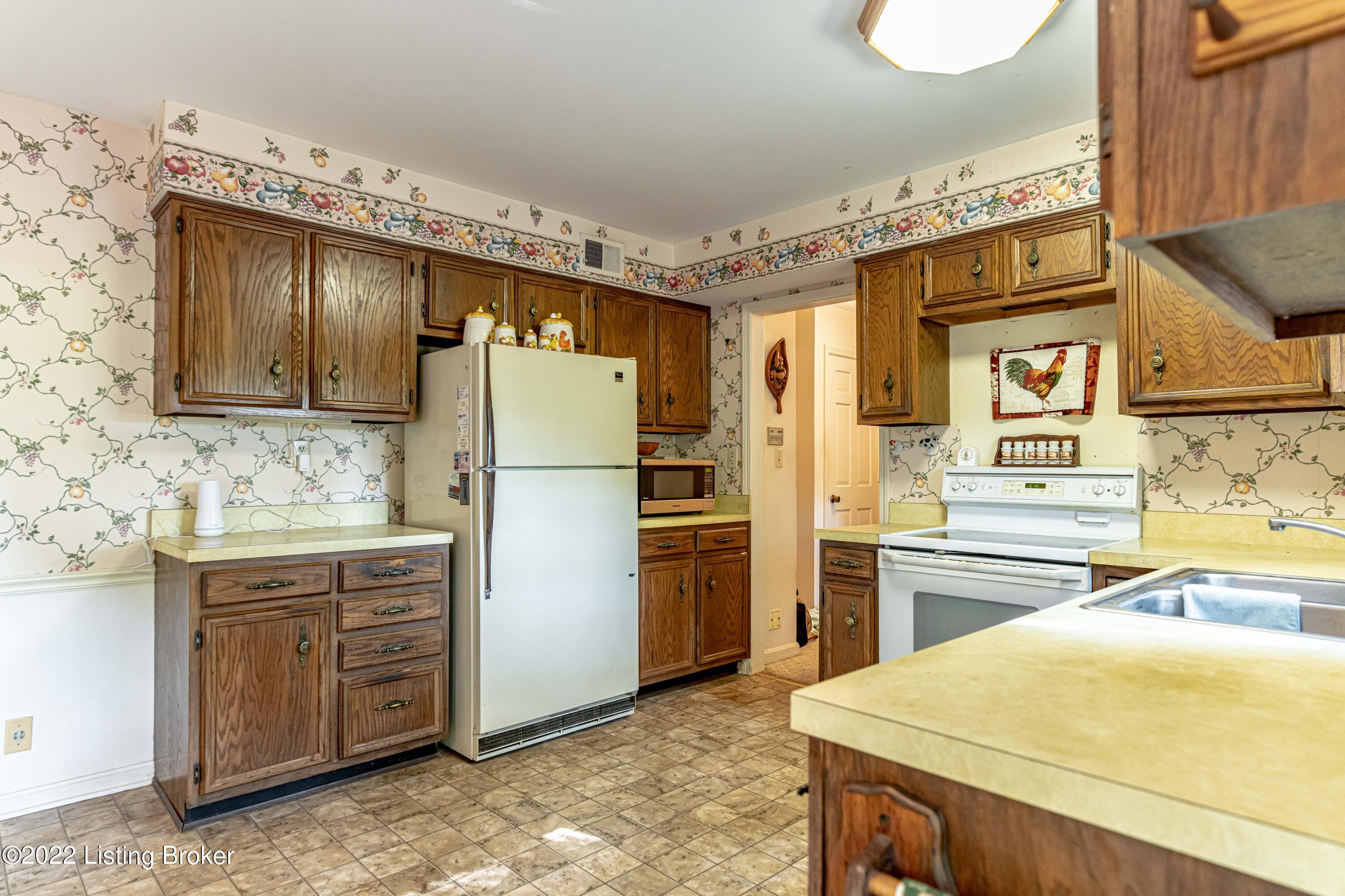 3110 Todds Point Road Simpsonville, KY 40067 - Photo 27 of 99 DSC01957
