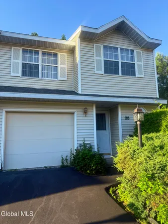 $245,000 | 25 Peterson Court, Troy, NY 12180