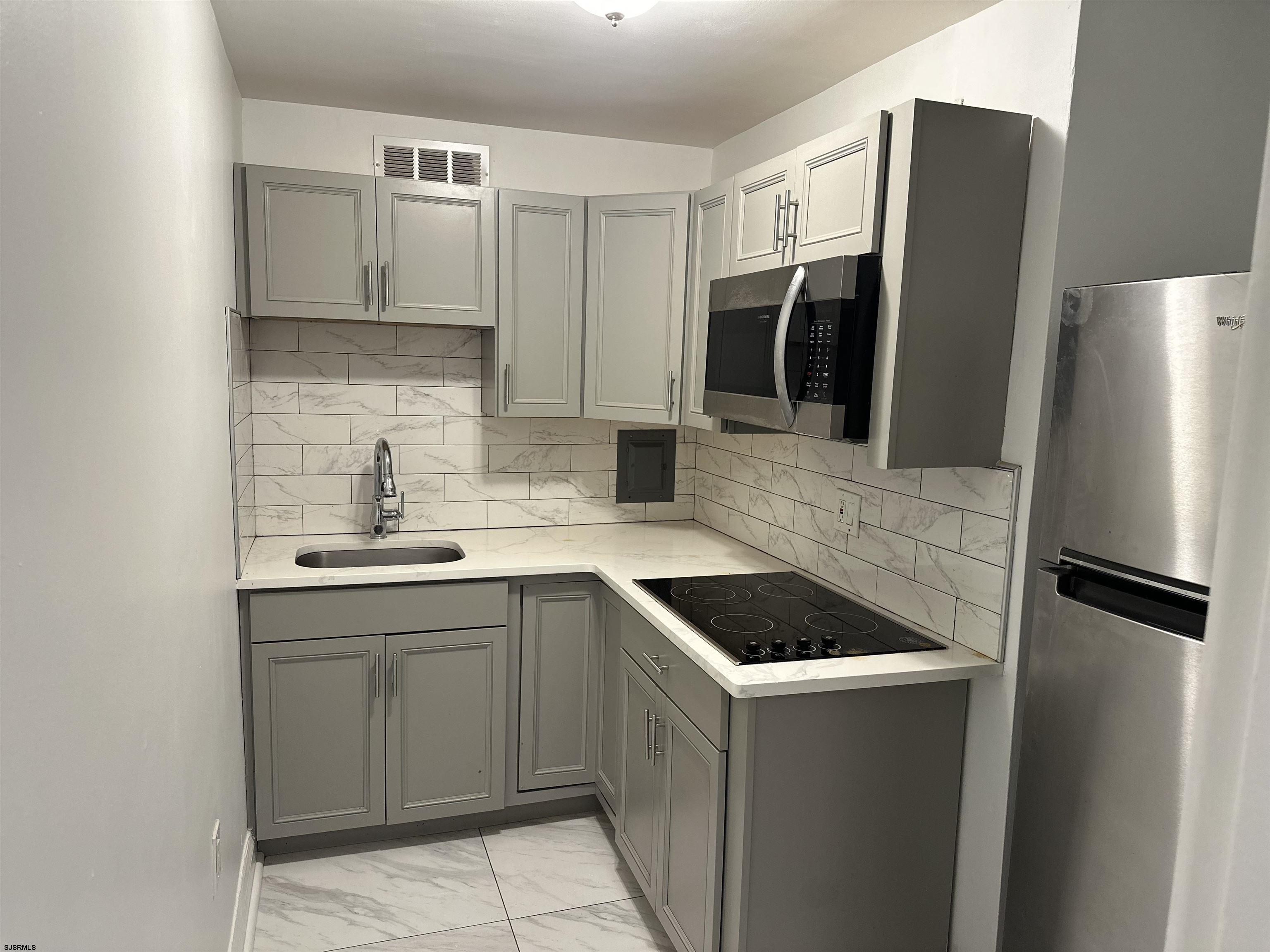 101 South Raleigh Avenue, Unit 209 Atlantic City, NJ 08401 - Photo 3 of 13