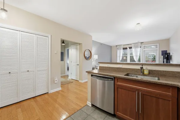 $339,000 | 4 Constellation Place, Unit 306, Jersey City, NJ 07305