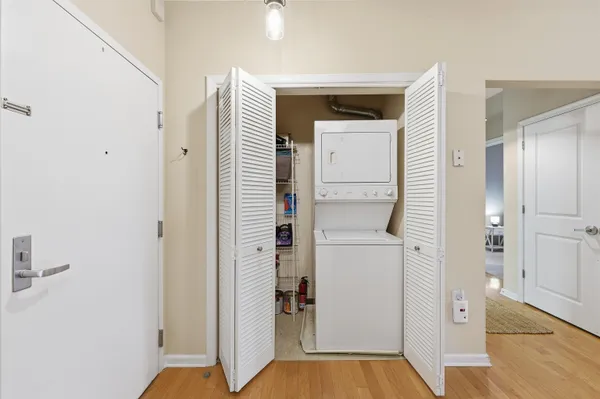 $339,000 | 4 Constellation Place, Unit 306, Jersey City, NJ 07305