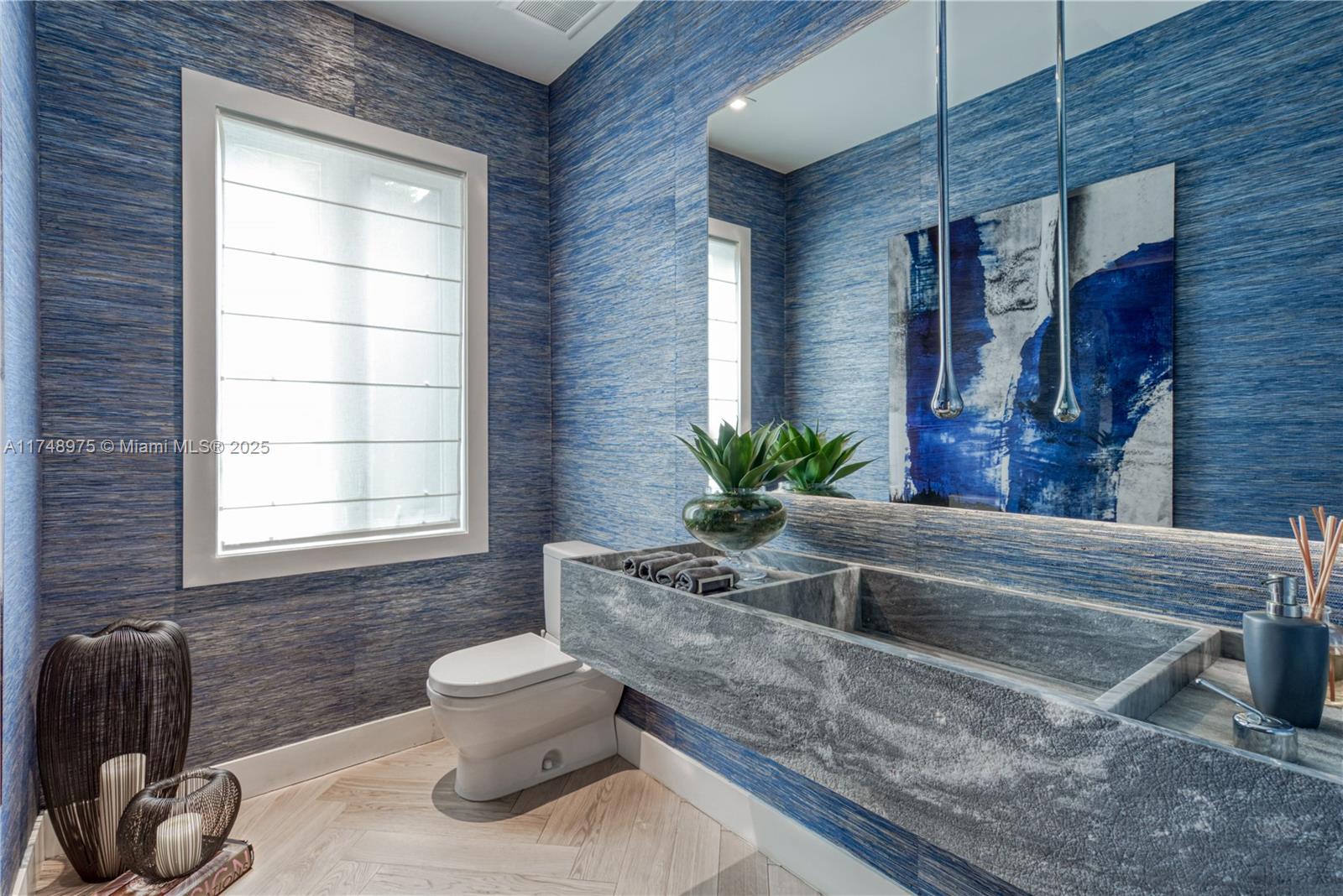 907 Jeronimo Drive Coral Gables, FL 33146 - Photo 21 of 64