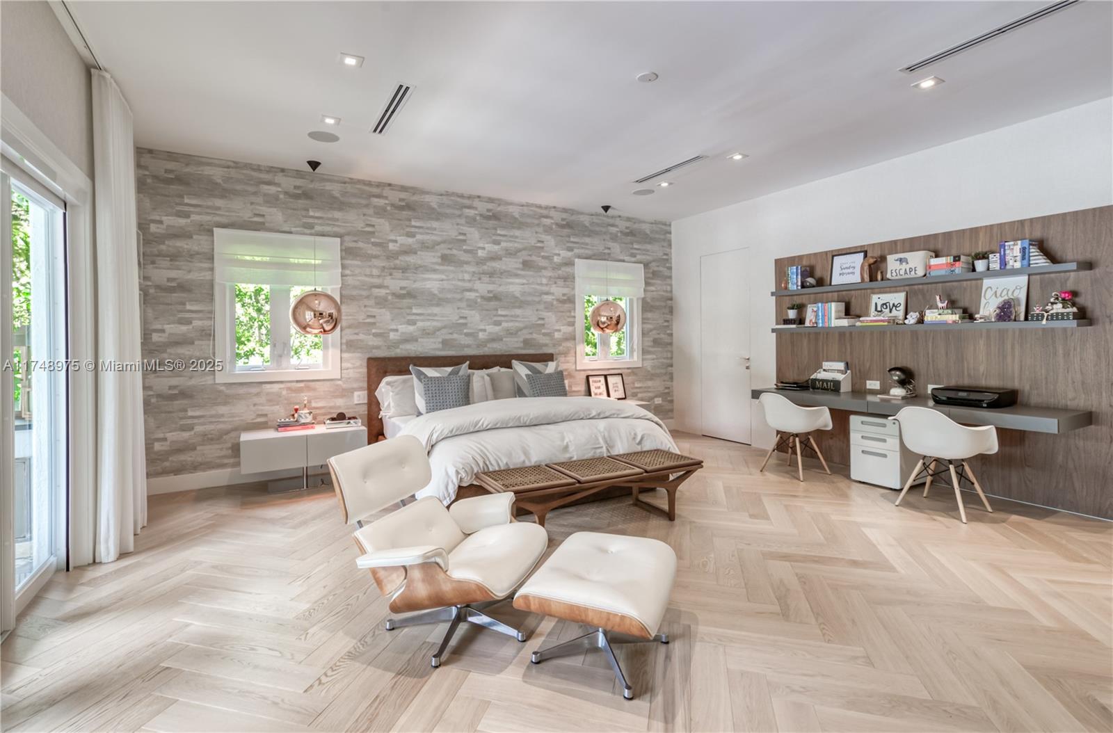 907 Jeronimo Drive Coral Gables, FL 33146 - Photo 25 of 64