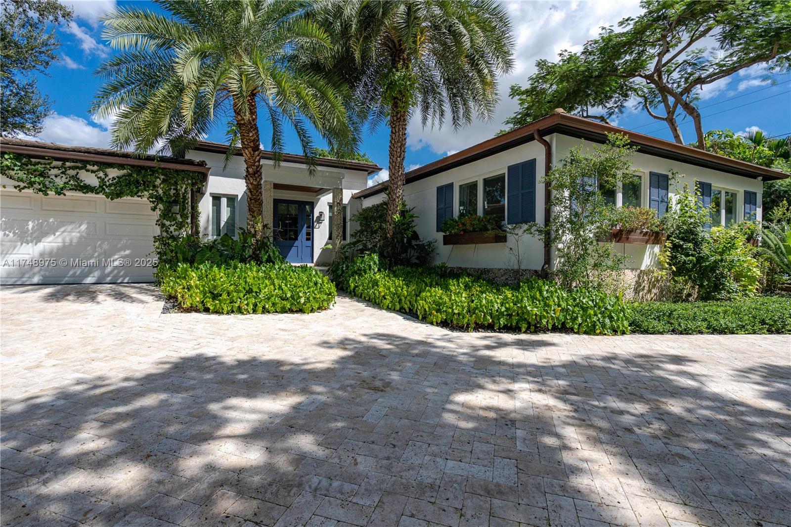 907 Jeronimo Drive Coral Gables, FL 33146 - Photo 33 of 64