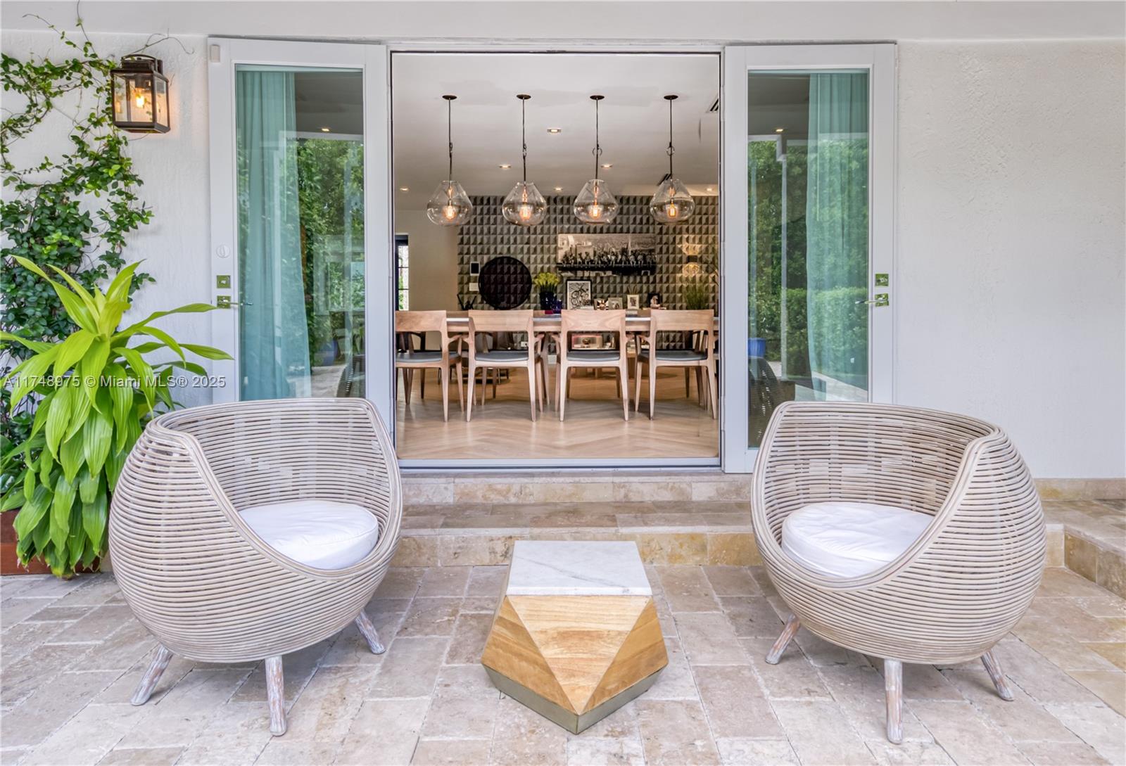 907 Jeronimo Drive Coral Gables, FL 33146 - Photo 43 of 64