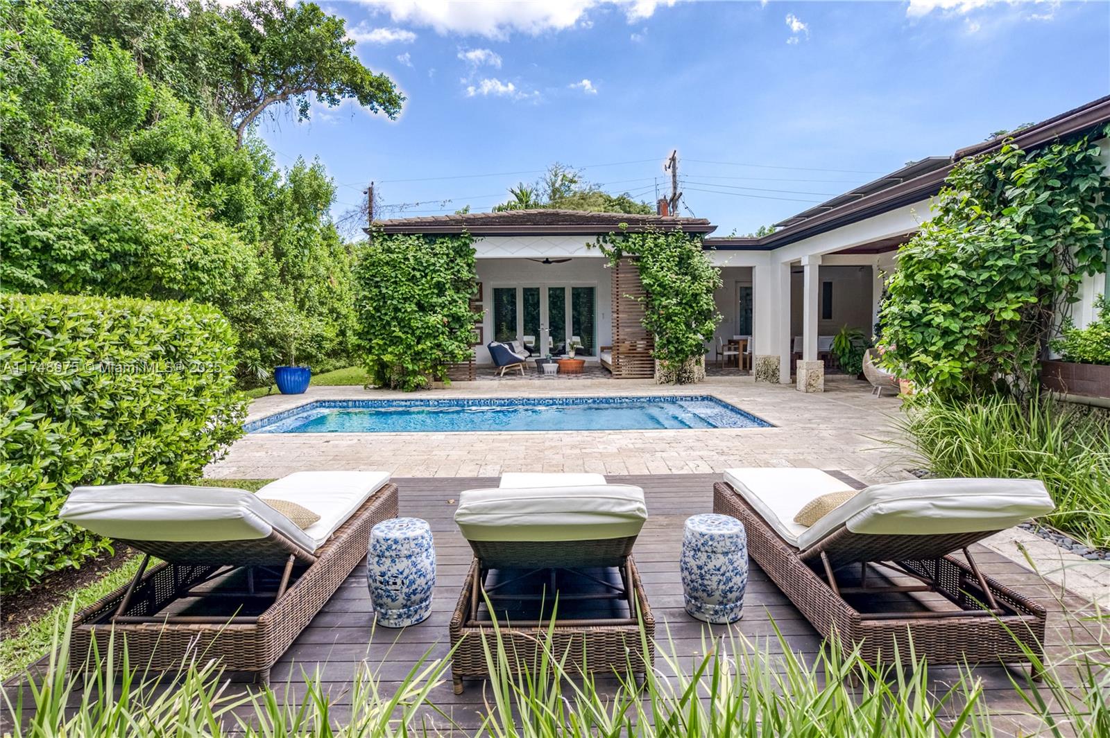 907 Jeronimo Drive Coral Gables, FL 33146 - Photo 44 of 64