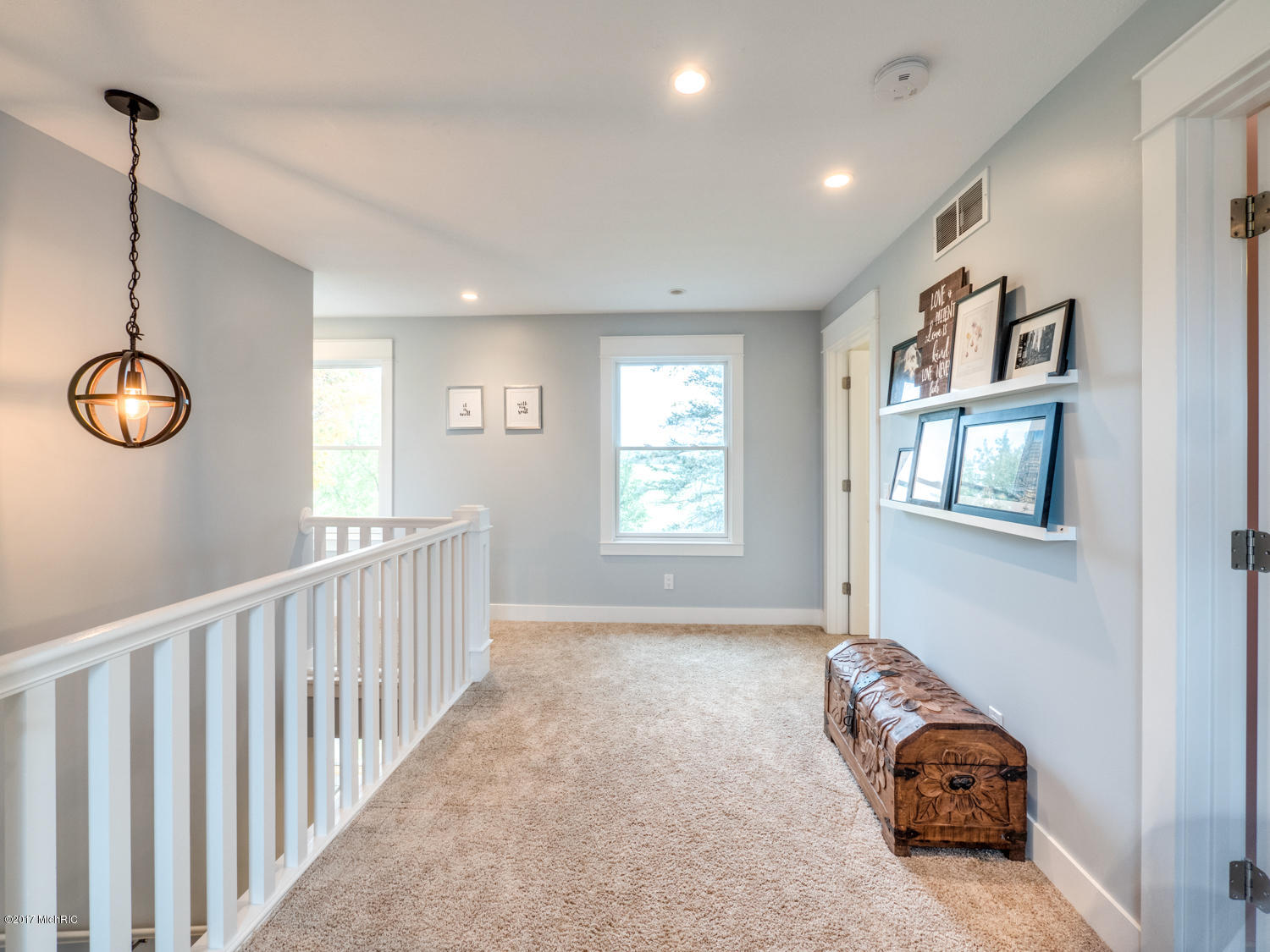 14195 Cascade Road Southeast Lowell, MI 49331 - Photo 23 of 31 P1244105b