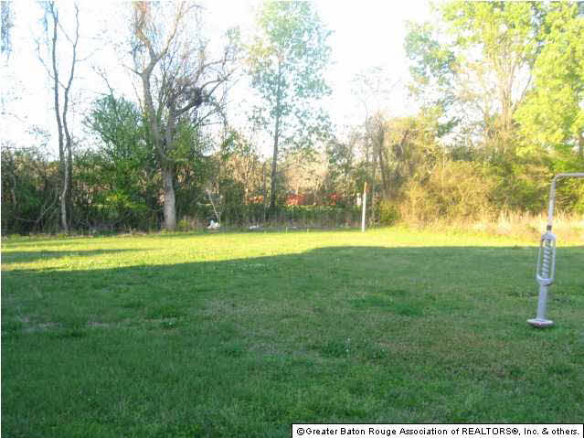812 Rue Michelle Baker, LA 70714 - Photo 6 of 7 Gallery Image 6