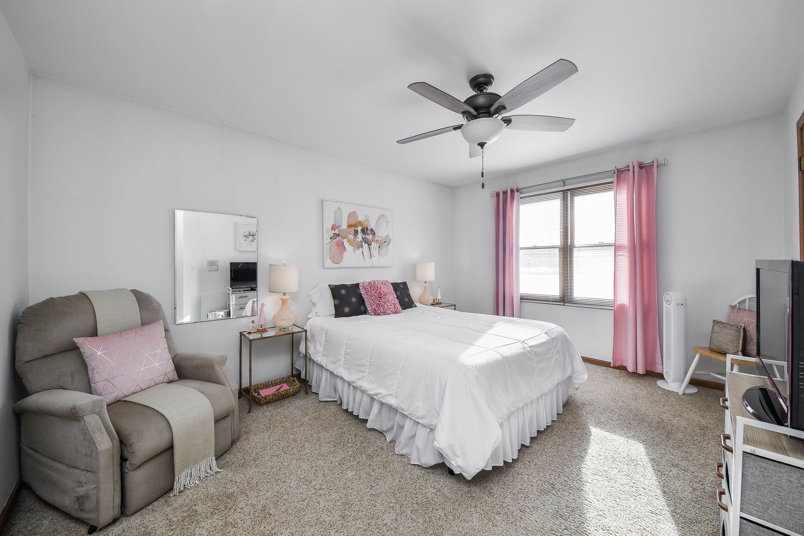 790 Inverness Drive Aurora, IL 60504 - Photo 24 of 36