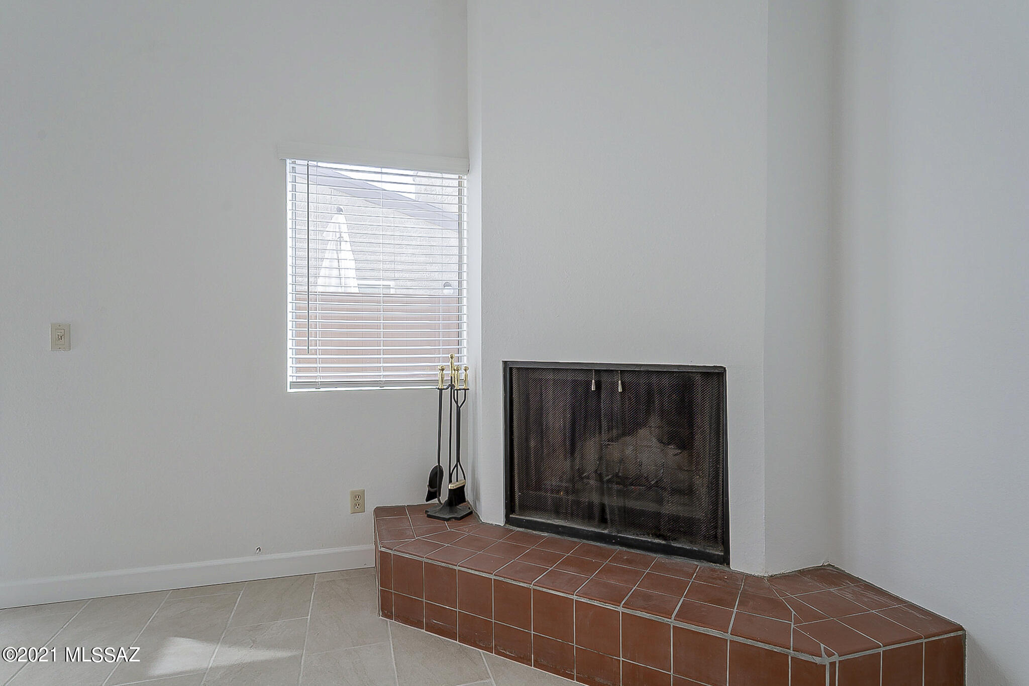 3750 North Country Club Road, Unit 65 Tucson, AZ 85716 - Photo 13 of 34