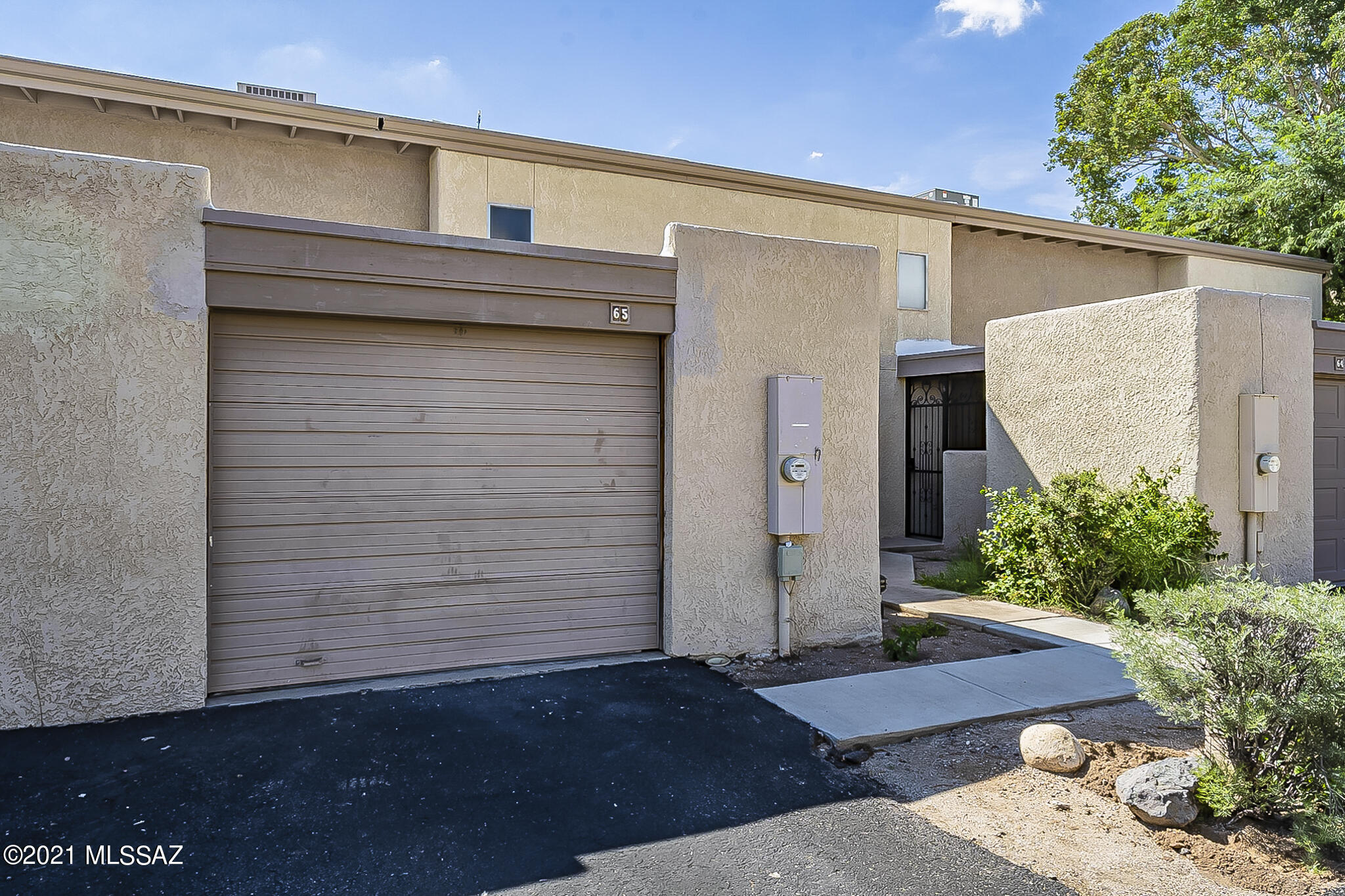 3750 North Country Club Road, Unit 65 Tucson, AZ 85716 - Photo 4 of 34