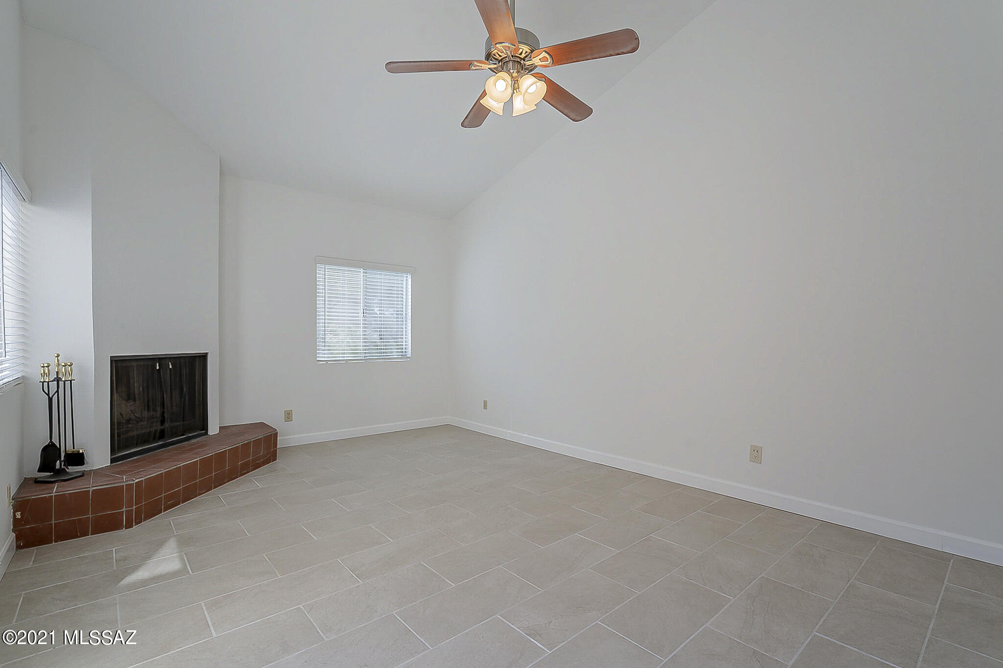 3750 North Country Club Road, Unit 65 Tucson, AZ 85716 - Photo 10 of 34