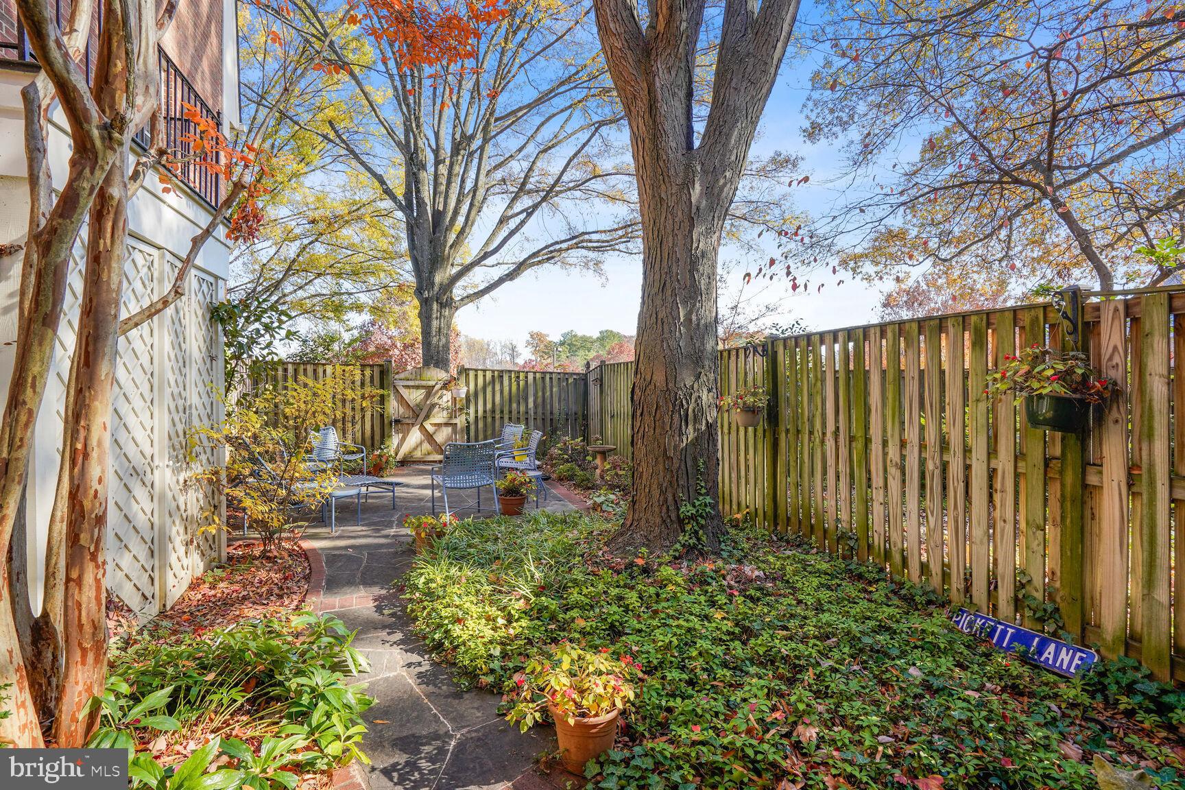 4813 Sangamore Road, Unit 7 Bethesda, MD 20816 - Photo 11 of 21 Beautiful perennial garden fully fenced