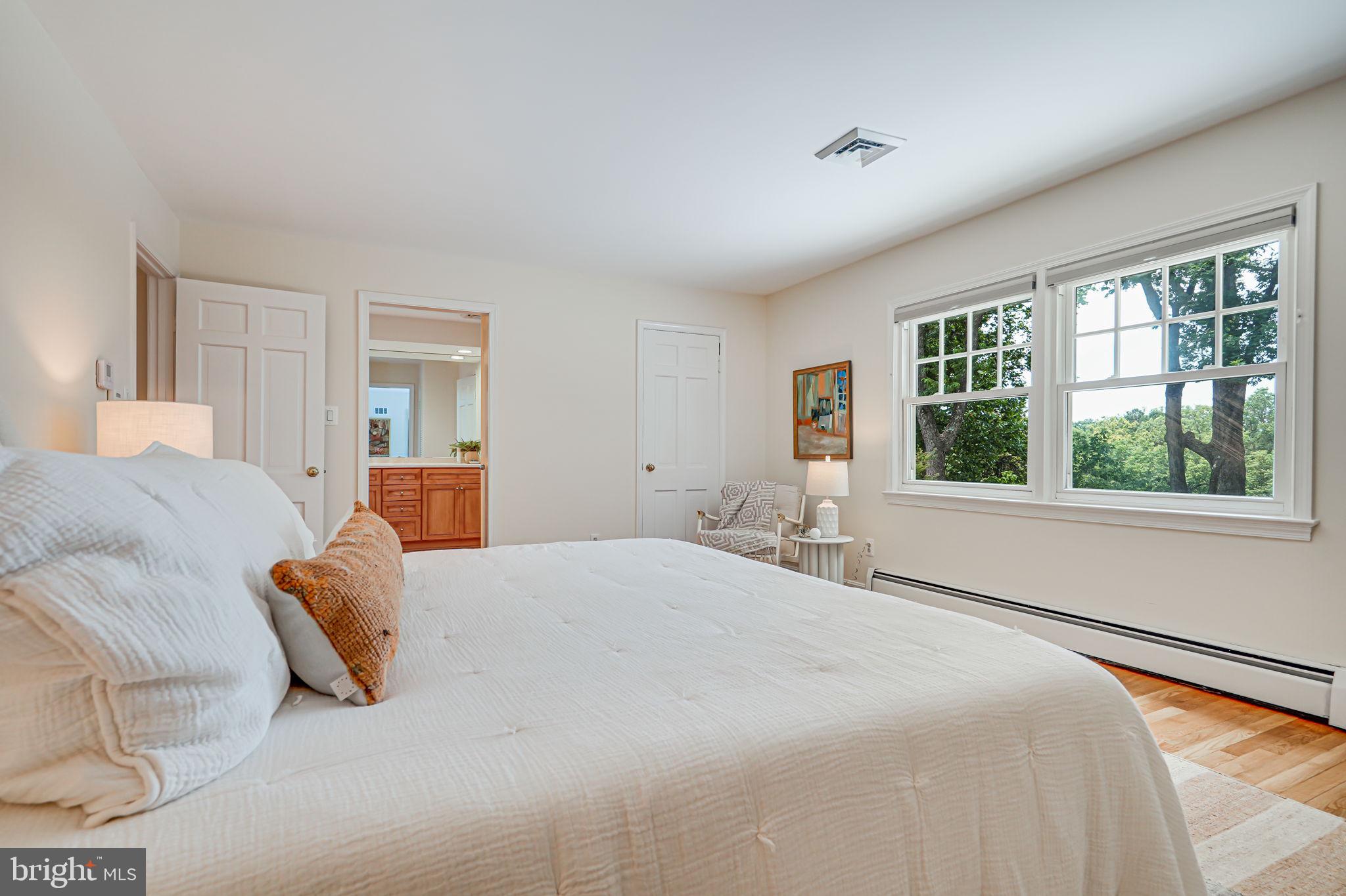 6018 Onondaga Road Bethesda, MD 20816 - Photo 23 of 67