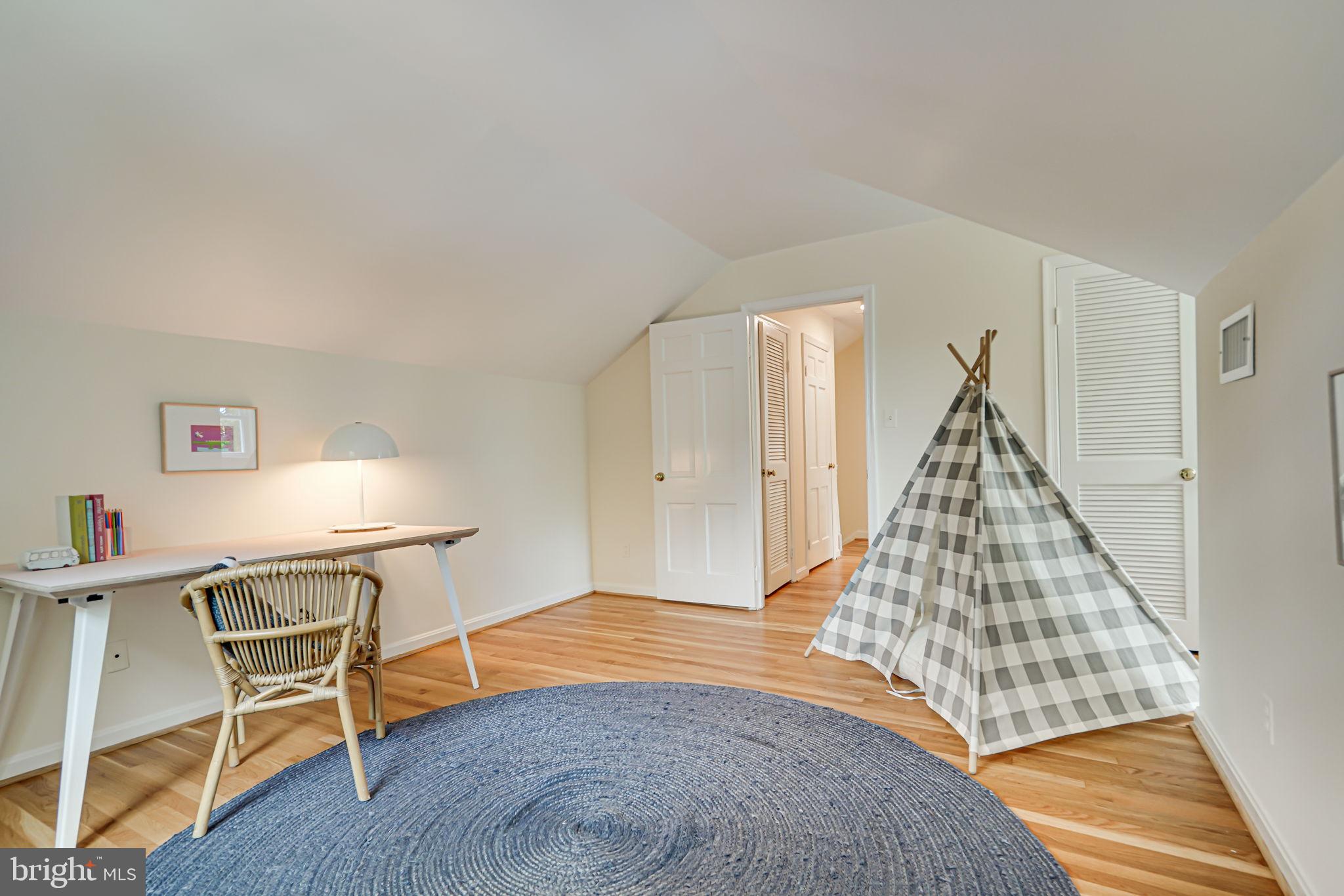6018 Onondaga Road Bethesda, MD 20816 - Photo 41 of 67