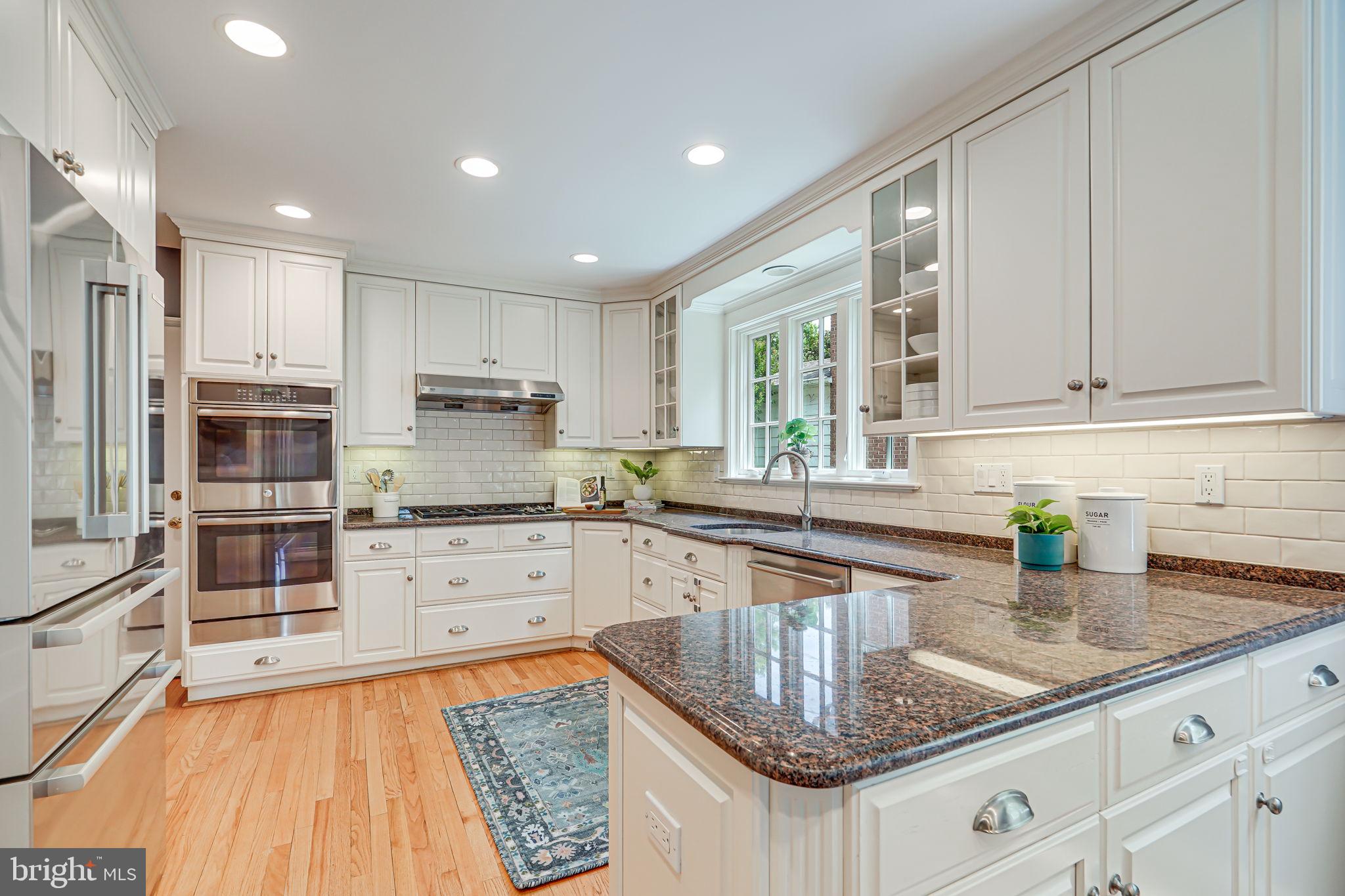 6018 Onondaga Road Bethesda, MD 20816 - Photo 5 of 67