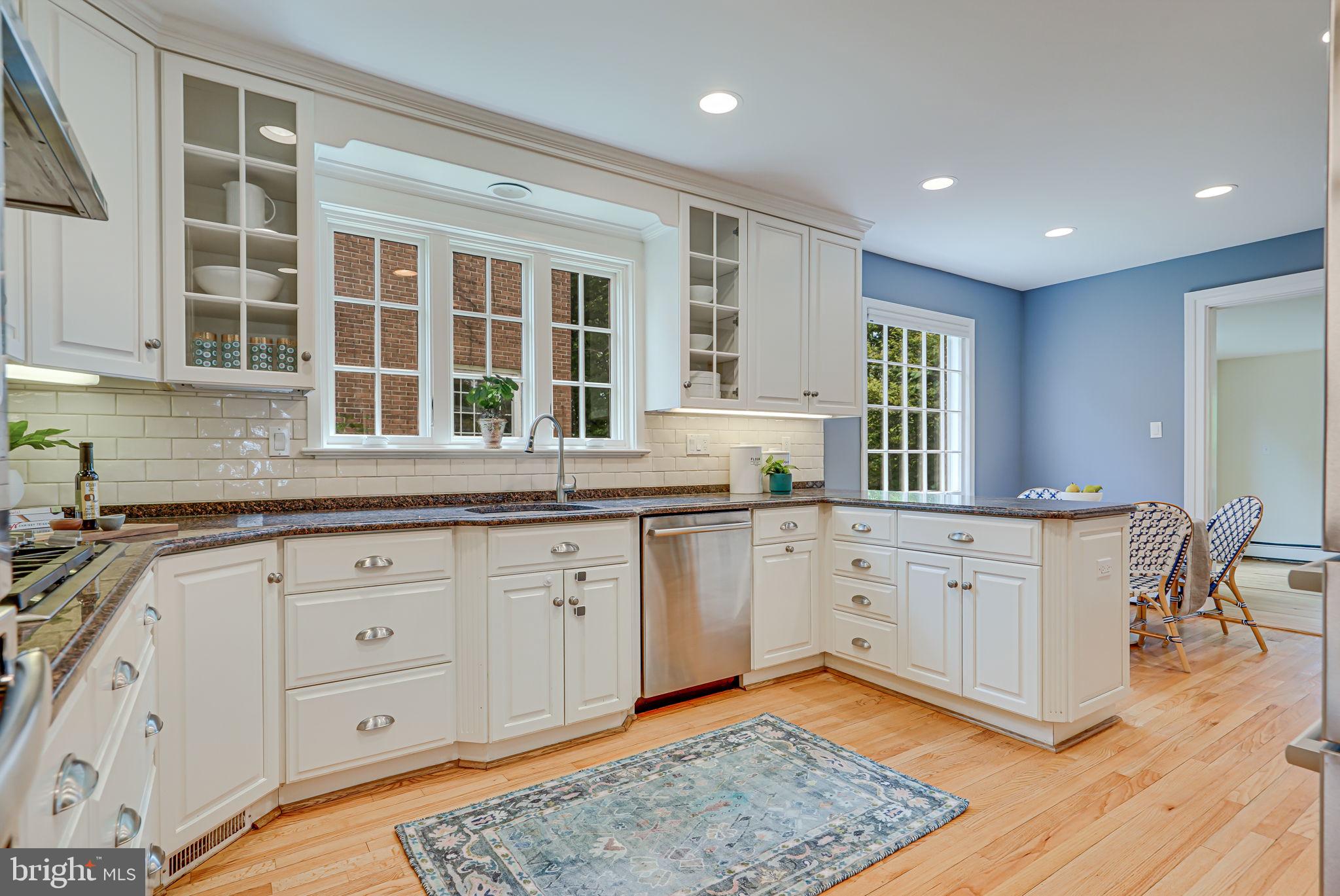 6018 Onondaga Road Bethesda, MD 20816 - Photo 9 of 67