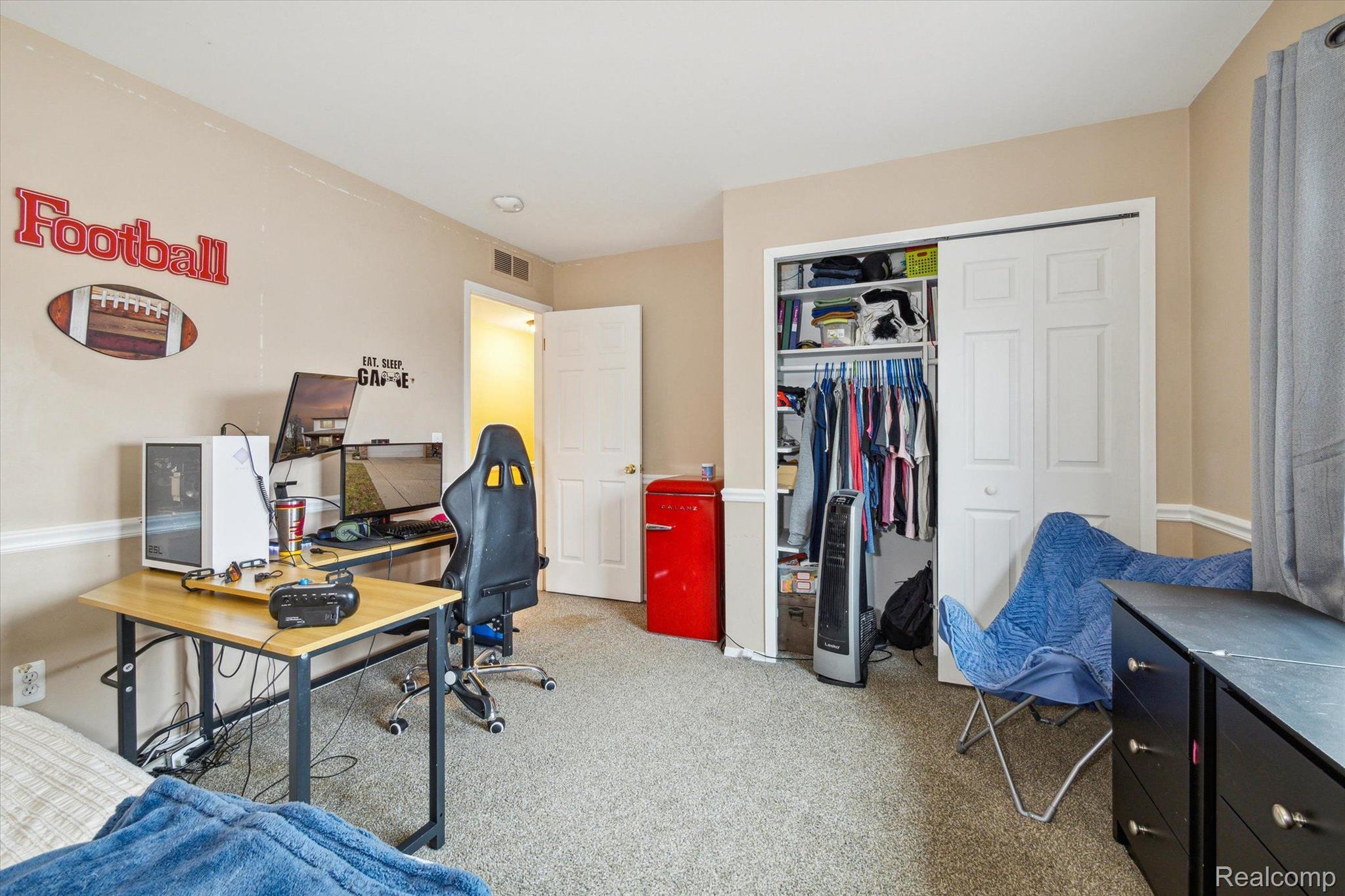 7357 Kingsbridge Road Canton, MI 48187 - Photo 33 of 57 Gallery Image 33