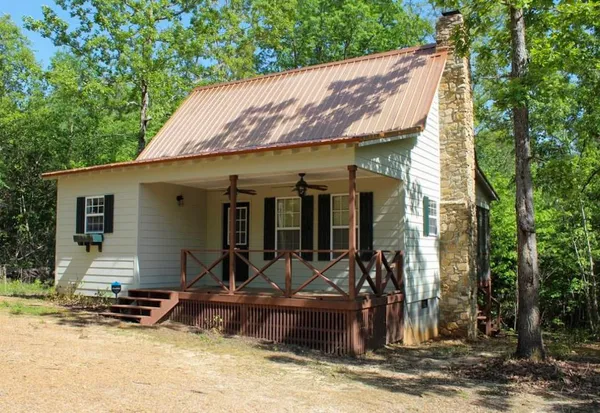$289,000 | 370 Cr 321 Road, Iuka, MS 38852