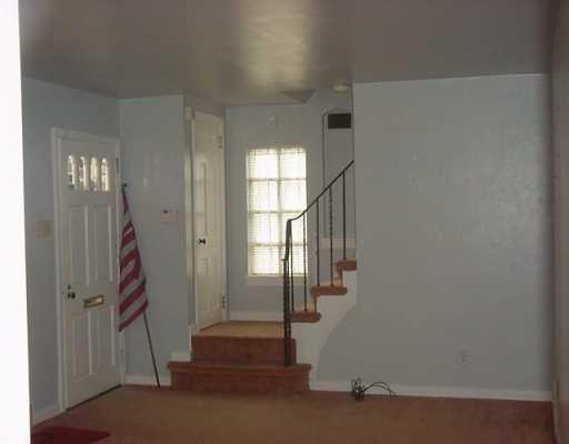 1291 Prospect Road Whitehall, PA 15227 - Photo 4 of 8 Living Room.