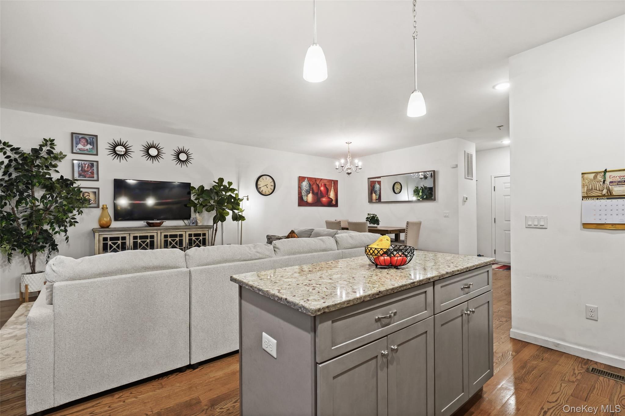28 Magnolia Pk Road Middletown, NY 10940 - Photo 5 of 25 a living room with furniture and a flat screen tv