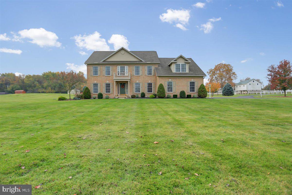 201 South Middlesex Road Carlisle, PA 17015 - Photo 1 of 57 Gallery Image 1