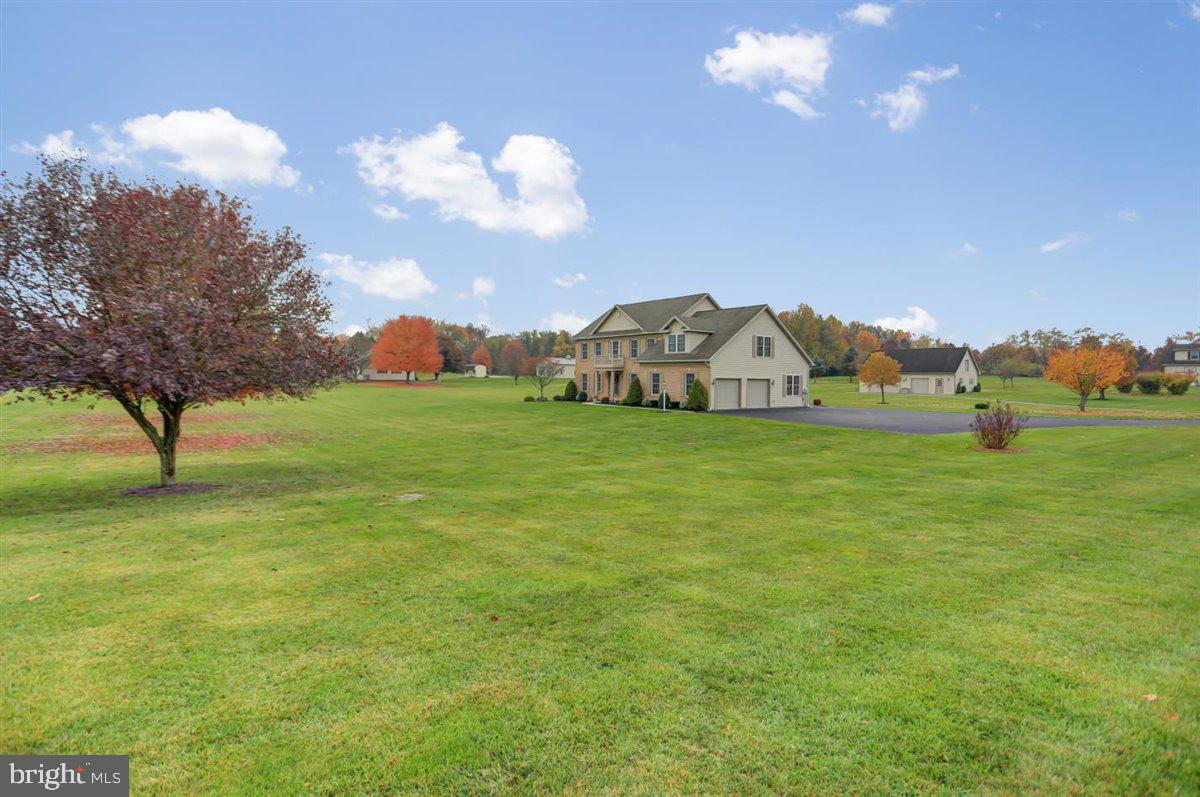 201 South Middlesex Road Carlisle, PA 17015 - Photo 6 of 57 Gallery Image 6