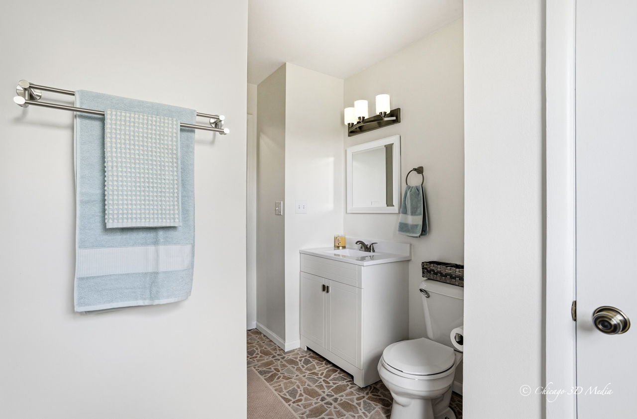 2207 Kirchoff Road Rolling Meadows, IL 60008 - Photo 14 of 34 Gallery Image 14