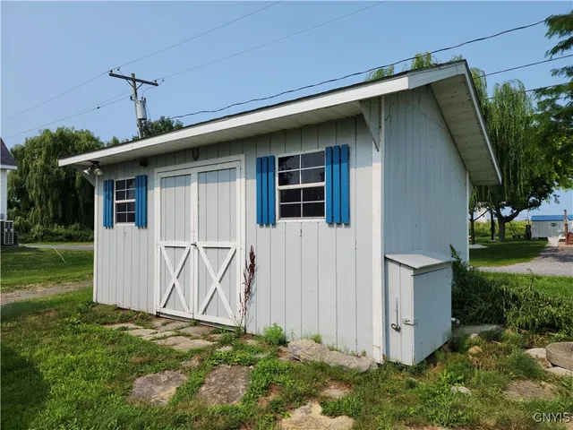 $299,000 | 24590 Fire Road 25 South, Lyme, NY 13693