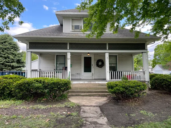 $60,000 | 521 South Central Street, Gilman, IL 60938