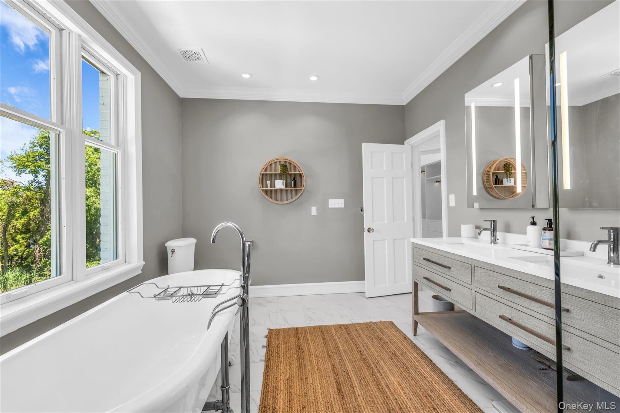 68 South Howells Point Road Bellport, NY 11713 - Photo 32 of 47