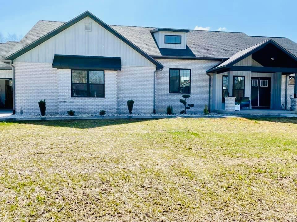1707 Shadow Ridge Columbia, IL 62236 - Photo 1 of 11 Gallery Image 1