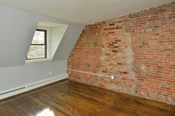 4 Centre Place, Unit 4 Boston, MA 02119 - Photo 3 of 8 Gallery Image 3