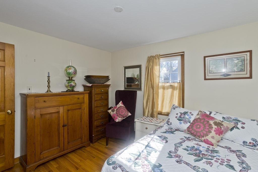 854 Grayson Drive Springfield, MA 01119 - Photo 27 of 40