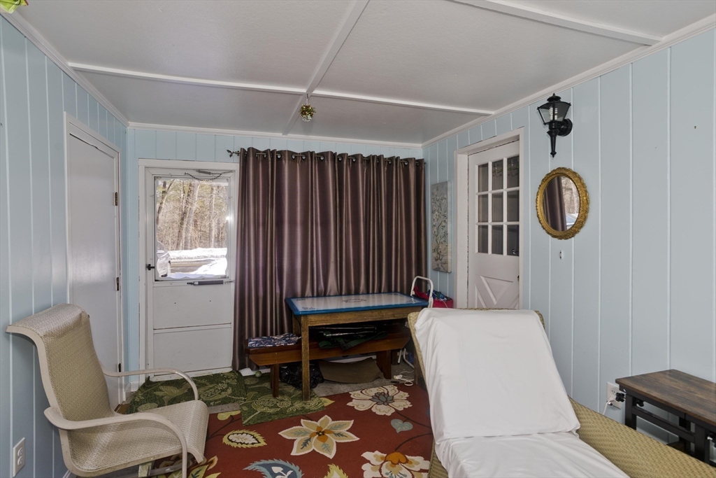 854 Grayson Drive Springfield, MA 01119 - Photo 33 of 40